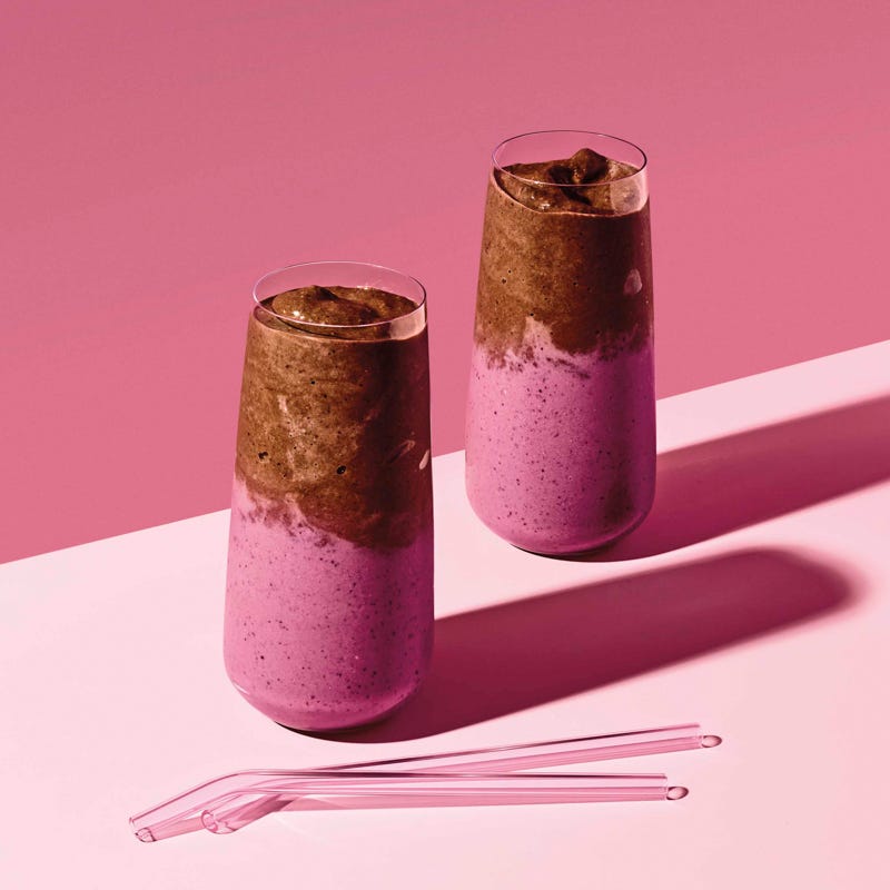 Chocolate Almond & Cherry Smoothie | Recipes | WW USA