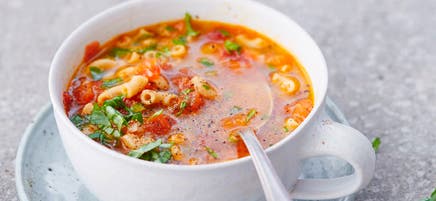 Hörnli-Tomaten-Suppe