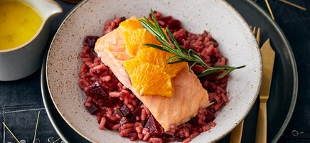 Orangenlachs mit Rote-Bete-Risotto