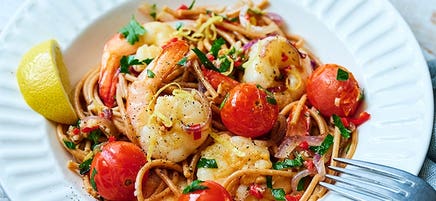 Chilli and garlic prawn spaghetti