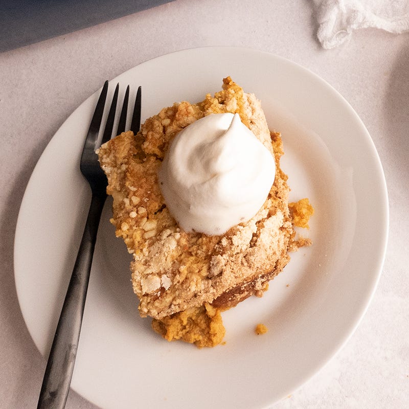 Pumpkin dump cake