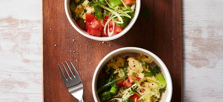 Veggie and scrambled egg mug