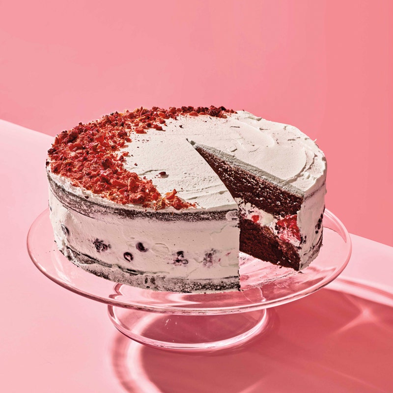 Chocolate cake with freeze-dried strawberries