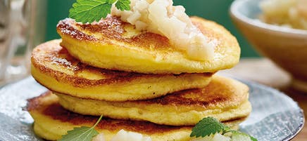Pancakes mit Quittenkompott