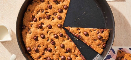 Grilled peanut butter–chocolate chip skillet cookie
