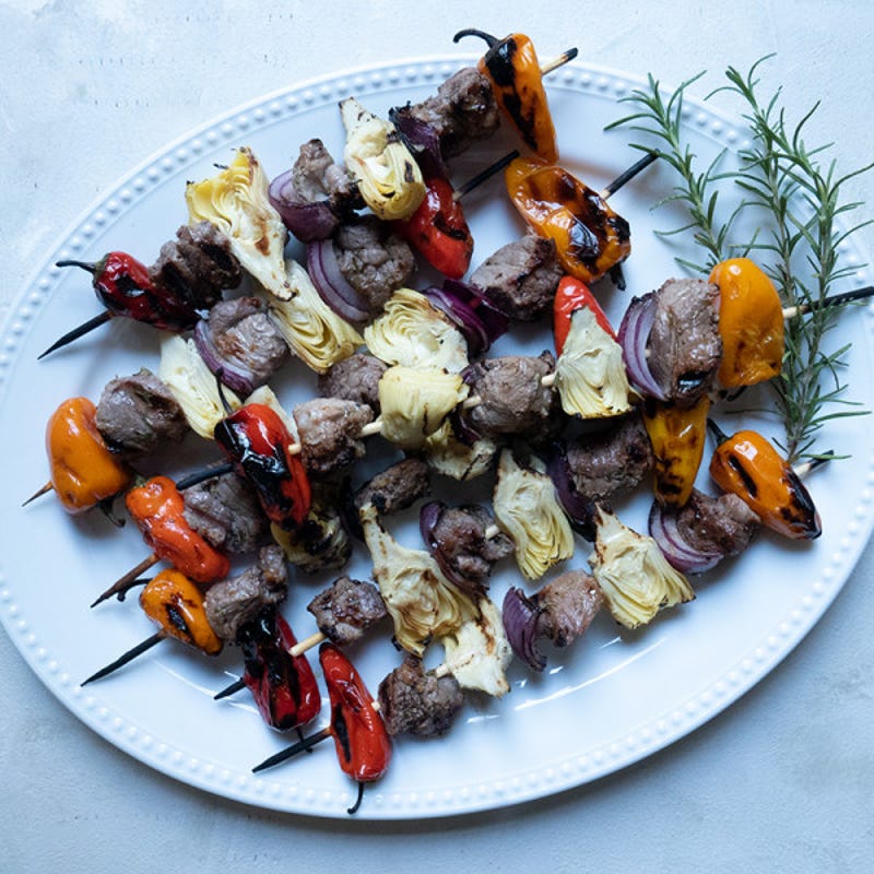 Photo de Brochettes d’agneau avec cœurs d’artichauts et poivrons par WW