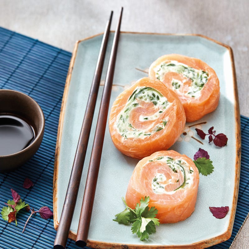 Foto van Sushi van gerookte zalm met dillecrème door WW