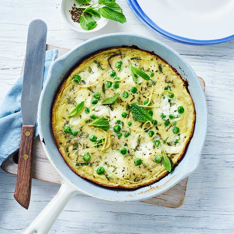 Open cottage cheese and mint omelette