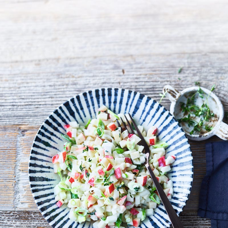 Appel-koolrabisalade met tijmdressing