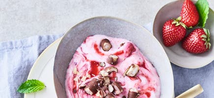 Fromage blanc aux fraises et au chocolat