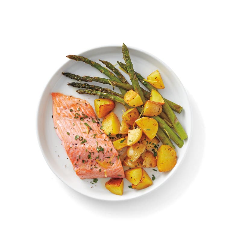 Geroosterde zalm met aardappeltjes