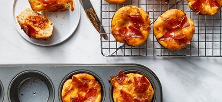 Pizza muffins aux pepperonis