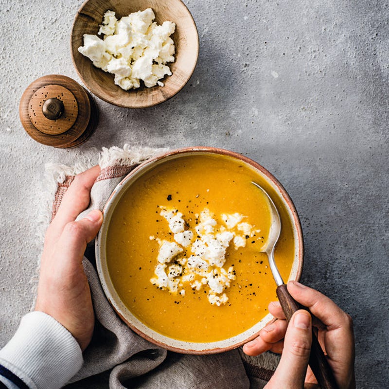 Photo de/du Soupe de carotte, navet et lentilles corail avec feta par WW