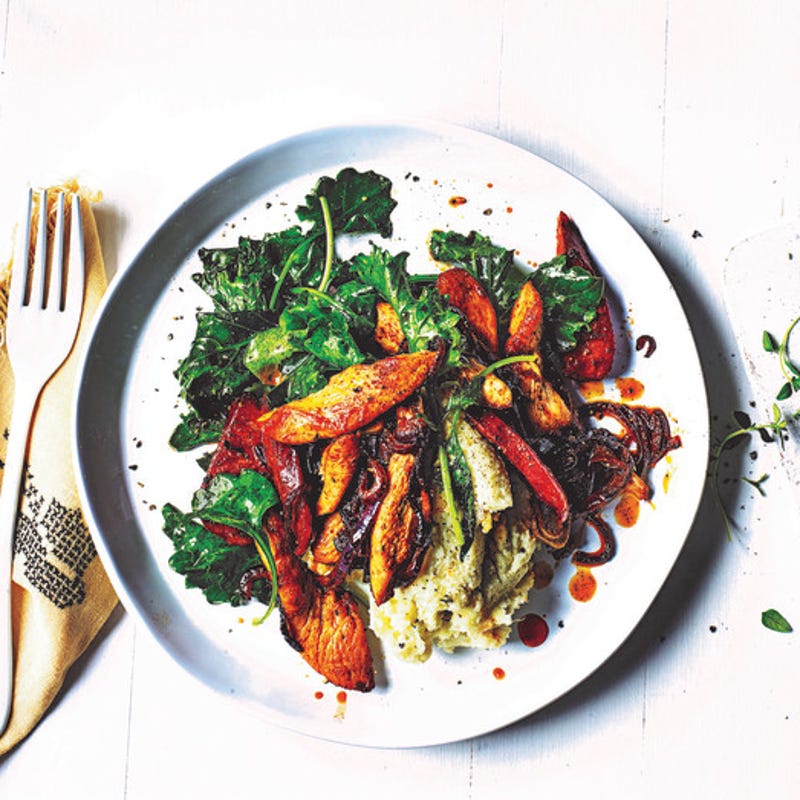 Photo de/du Poulet, chorizo et chou kale avec purée de chou-fleur par WW