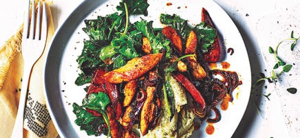Poulet, chorizo et chou kale avec purée de chou-fleur