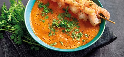 Wortel-currysoep met garnalen