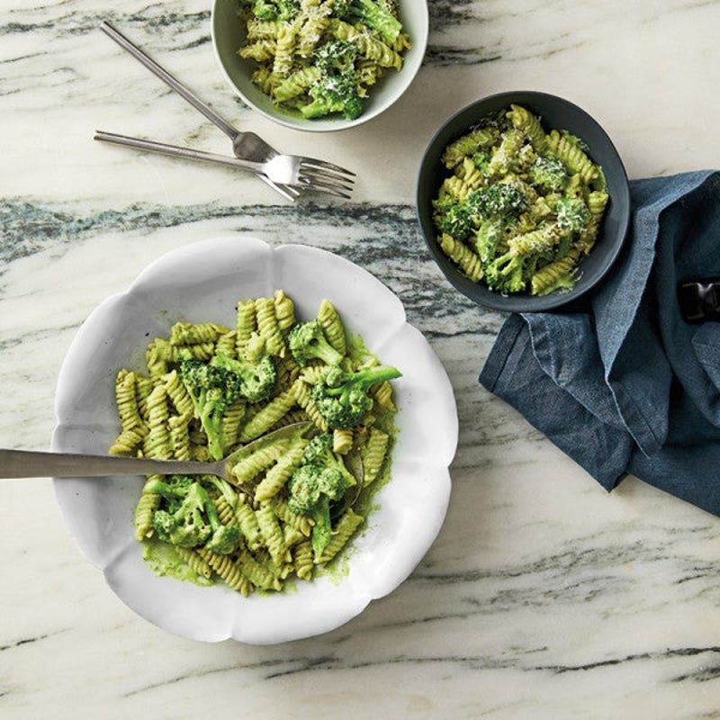 Photo of Rotini with creamy broccoli sauce by WW