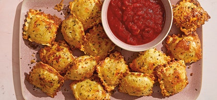 Baked Ravioli with Marinara Dipping Sauce