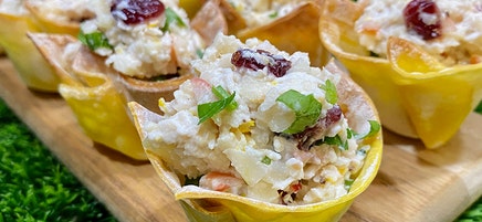 Anna's creamy chicken craisin and apple wonton cups