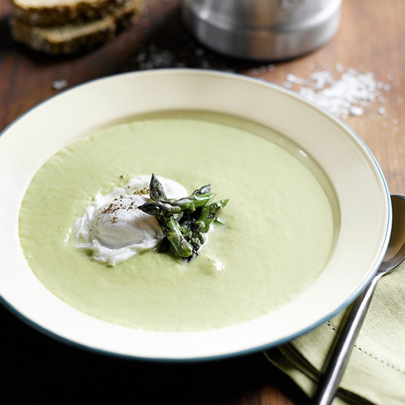 Photo de/du Velouté d’asperges et œuf poché par WW