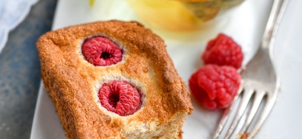 Financiers aux amandes et aux framboises