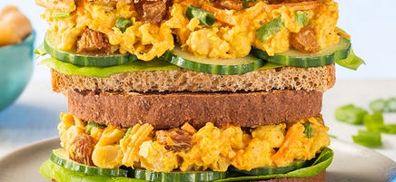 Curried chickpea sandwich