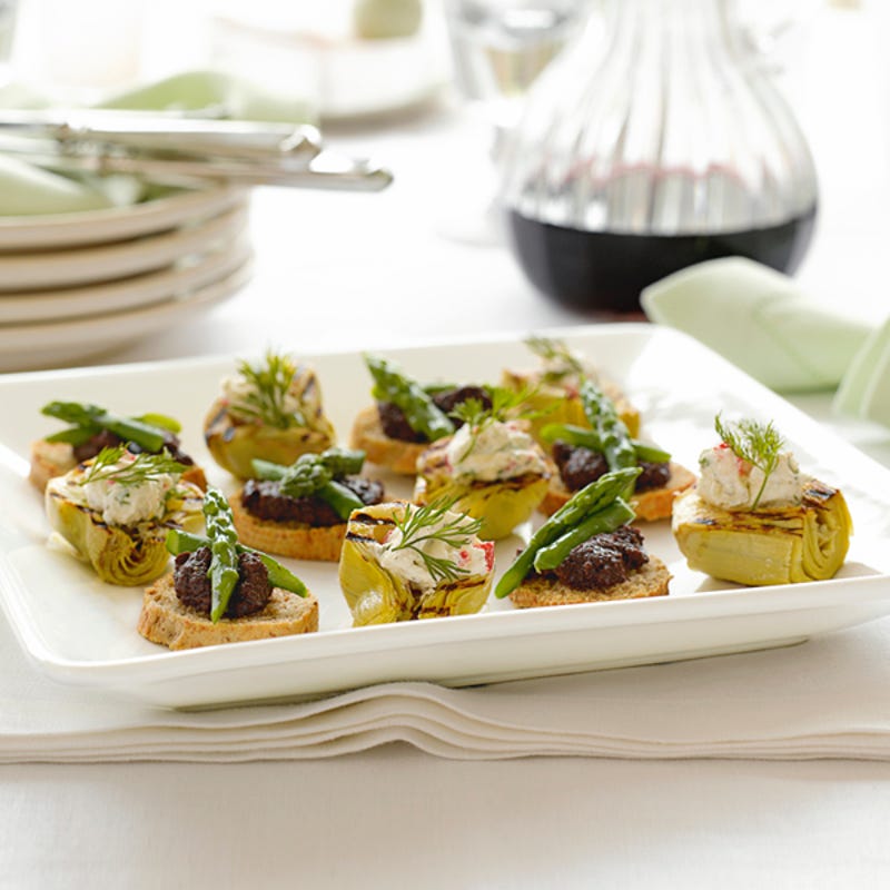 Photo de/du Canapés aux olives et asperges par WW