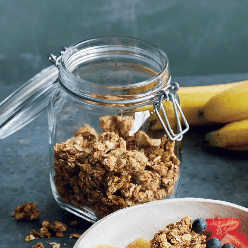 Photo of Anna's peanut butter granola clusters by WW