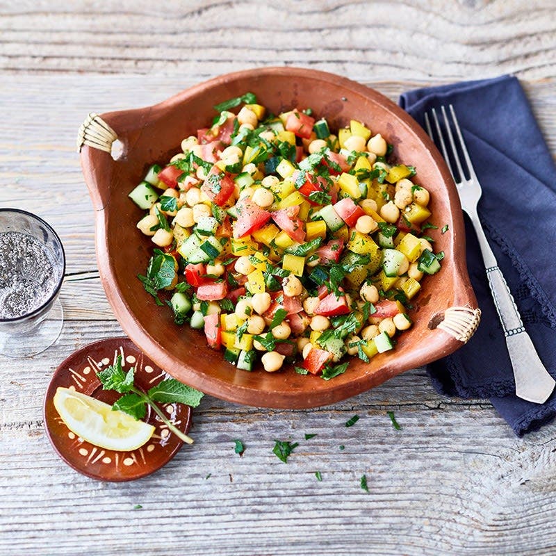 Mediterraner Kichererbsensalat