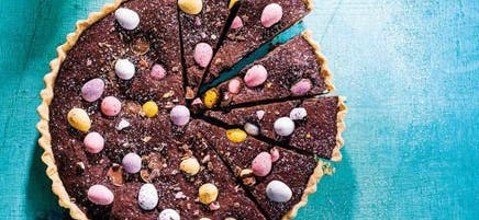 Mini egg brownie tart