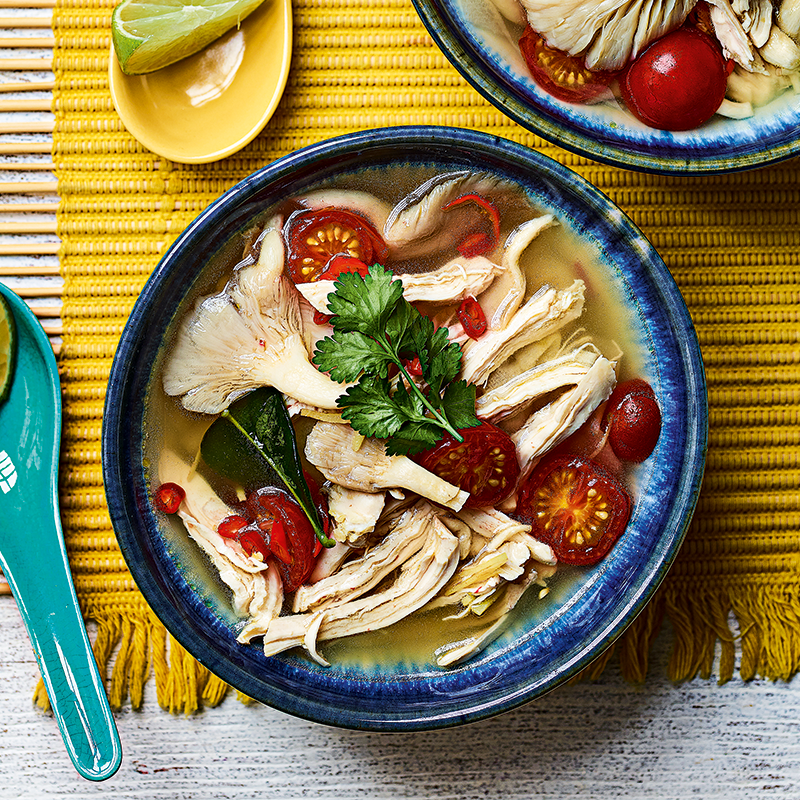 Fragrant Thai chicken soup