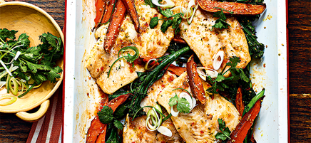 Sweet chilli fish and chips tray bake