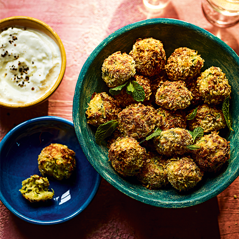 Zucchini bites with feta dip