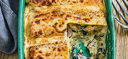 Creamy chicken and mushroom lasagne