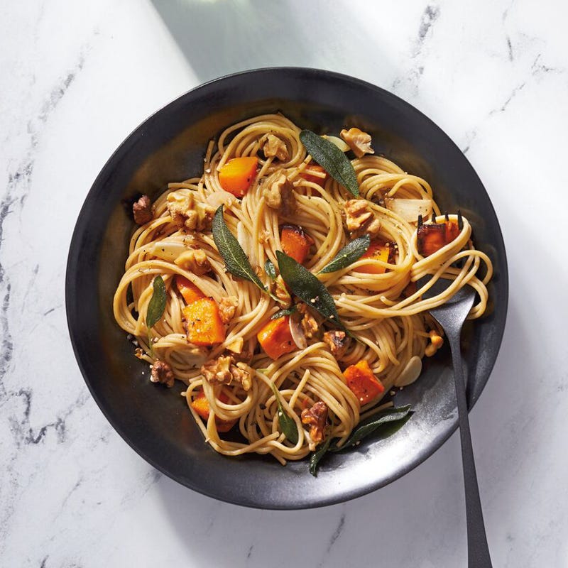 Whole-Wheat Spaghetti with Butternut Squash & Walnuts