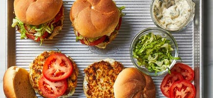 Shrimp burgers with jalapeño tartar sauce
