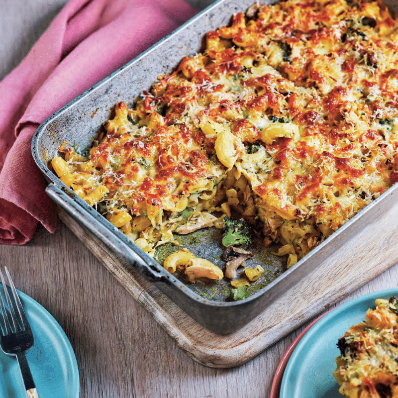 Photo of Anna's cheesy broccoli tuna pasta bake by WW