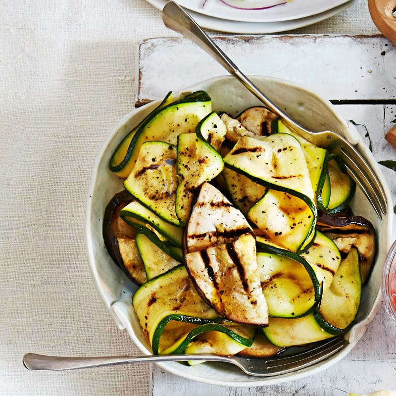 Foto van Aubergine-courgettesalade door WW