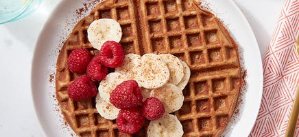 Cinnamon protein waffles