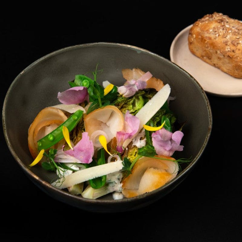 Foto van Anne-Sophie's Gegrilde baby gemsalade met yoghurtdressing en gerookte heilbot door WW