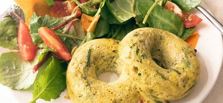 Beignes aux courgettes et au pesto