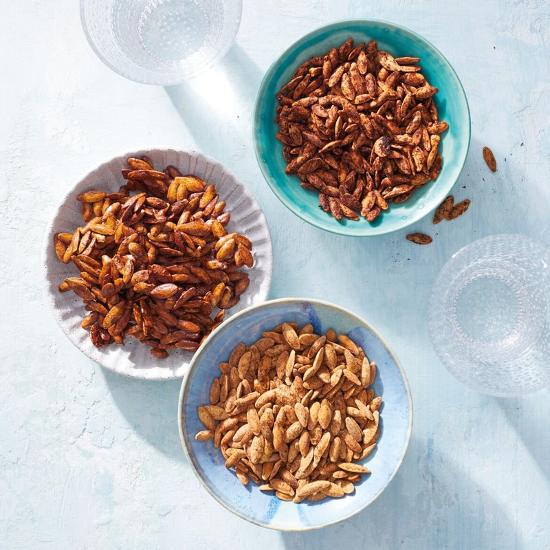 Pumpkin Pie Spice Roasted Pumpkin Seeds