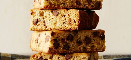 Barres aux brisures de chocolat et au fromage à la crème
