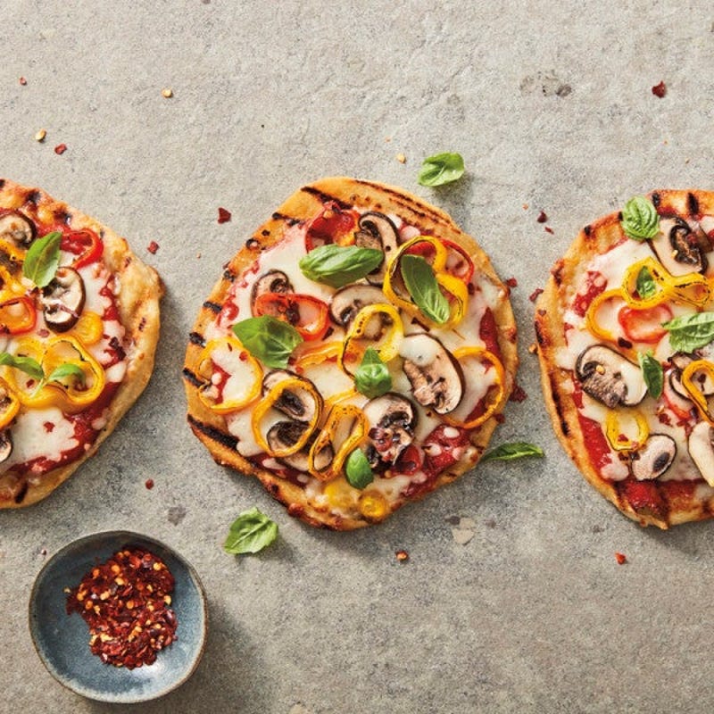 Photo de Pizzas grillées aux champignons et aux poivrons par WW