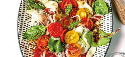Creole tomato salad