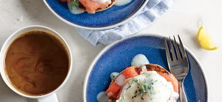 Eggs Benedict med rökt lax