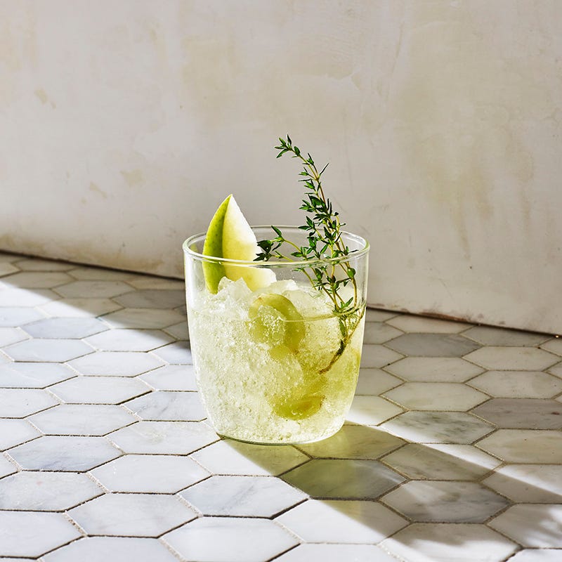 ViktVäktarna - Vit sangria med druvor och äpple