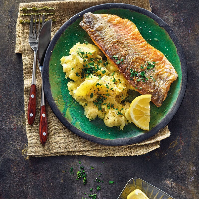 Gebratener Saibling auf Selleriepüree