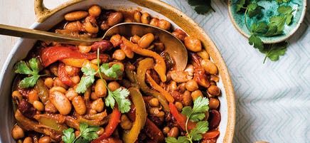 Bohnen-Paprika-Chili mit Reis