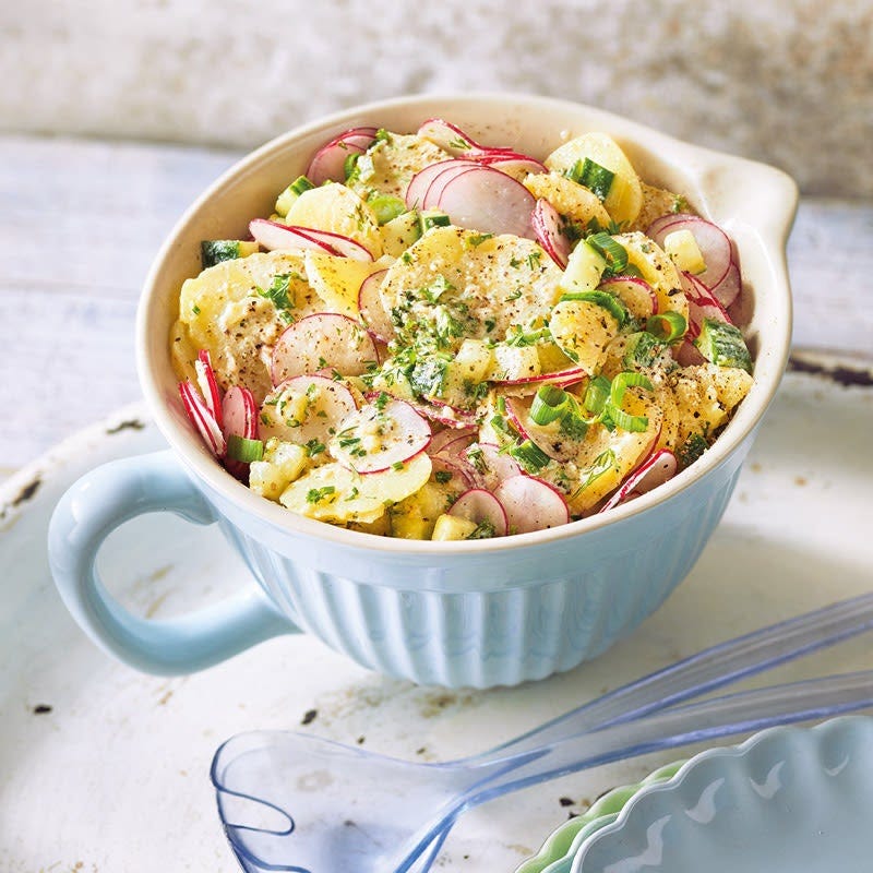 Kartoffel-Kräuter-Salat mit Mandeldressing